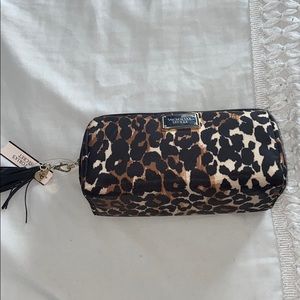 NWT Victoria’s Secret Makeup Case